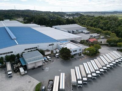 昭和運輸の倉庫群